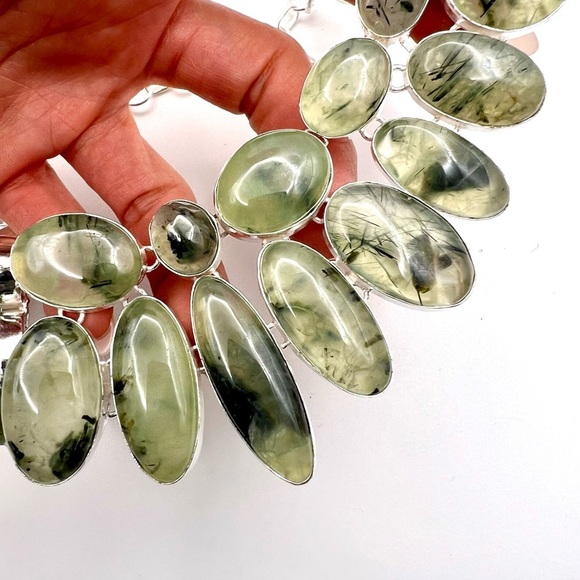 925 Massive Moss Prehnite Goddess Bib Collar Necklace Pendant - Picture 8 of 11
